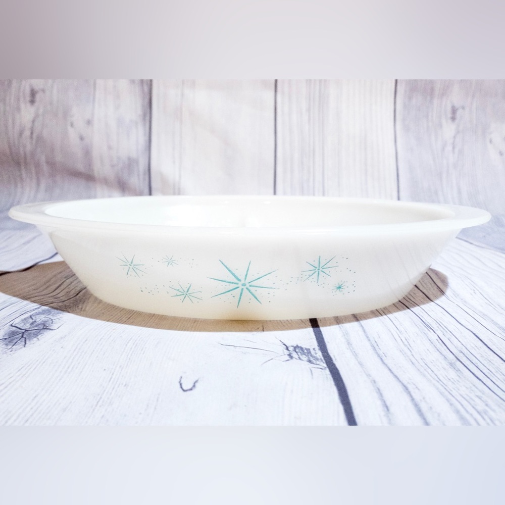 Atomic Star Divided Casserole Dish